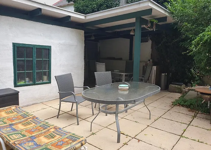 Feriehus Charmantes Haus Mit Terrasse Und Grossem Garten *