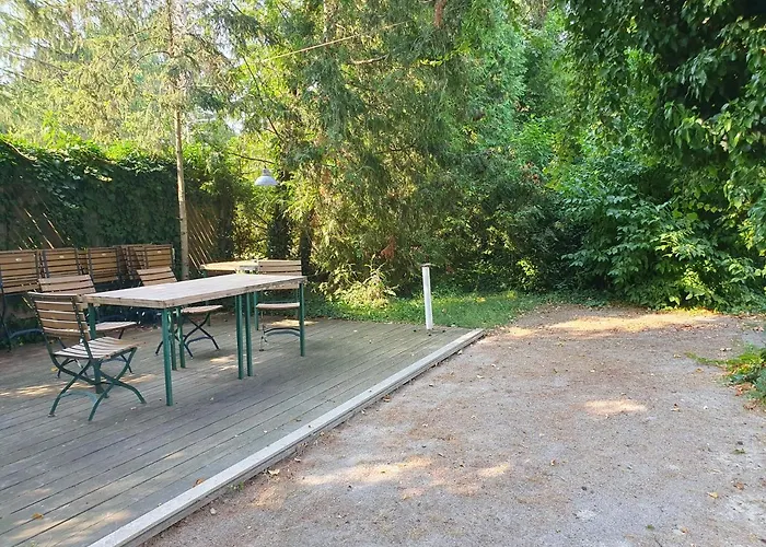Charmantes Haus Mit Terrasse Und Grossem Garten Feriehus Langenzersdorf